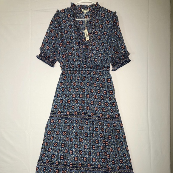 Max Studio Dresses & Skirts - Max Studio Blue Floral Maxi Dress Size XL (G)